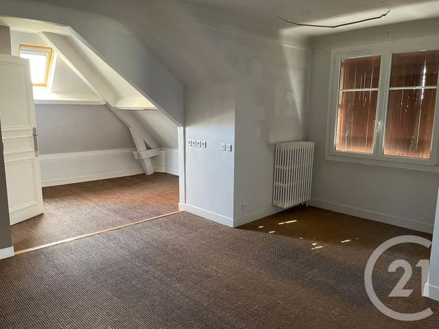 maison à vendre - 7 pièces - 191.56 m2 - LE MESNIL LE ROI - 78 - ILE-DE-FRANCE - Century 21 Laffitte Immobilier maison à vendre - 7 pièces - 191.56 m2 - LE MESNIL LE ROI - 78 - ILE-DE-FRANCE - Century 21 Laffitte Immobilier