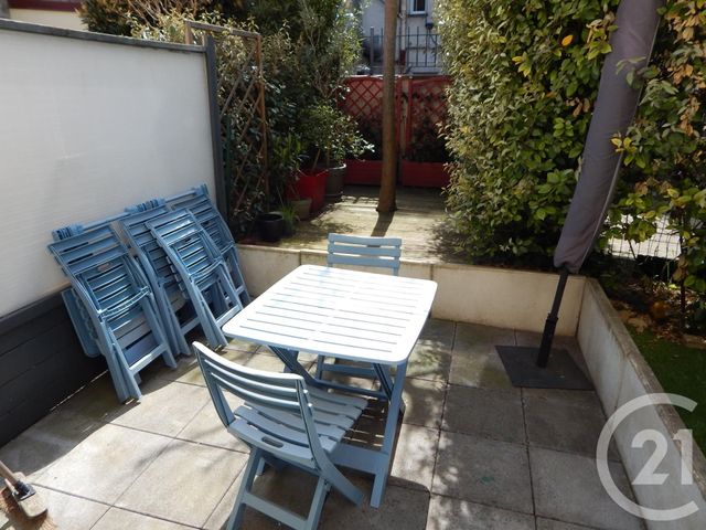 maison à vendre - 7 pièces - 112.04 m2 - MAISONS LAFFITTE - 78 - ILE-DE-FRANCE - Century 21 Laffitte Immobilier maison à vendre - 7 pièces - 112.04 m2 - MAISONS LAFFITTE - 78 - ILE-DE-FRANCE - Century 21 Laffitte Immobilier
