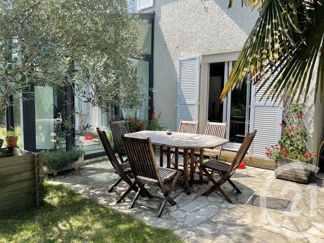 Afficher la photo en grand maison à vendre - 6 pièces - 166.0 m2 - LE MESNIL LE ROI - 78 - ILE-DE-FRANCE - Century 21 Laffitte Immobilier