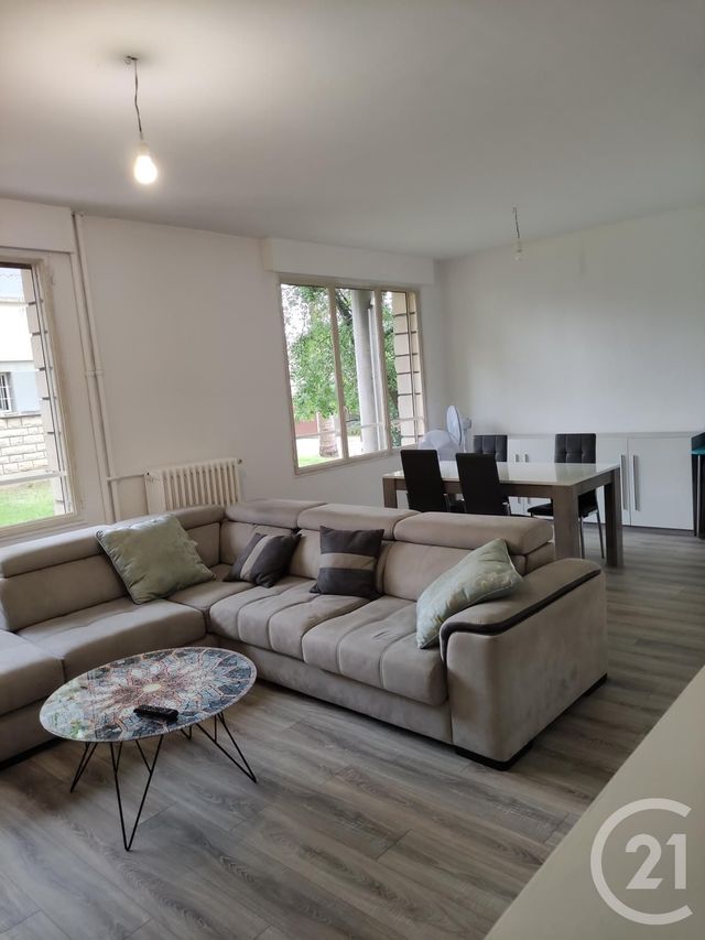 Afficher la photo en grand Appartement F4 à louer - 4 pièces - 72.2 m2 - MAISONS LAFFITTE - 78 - ILE-DE-FRANCE - Century 21 Laffitte Immobilier