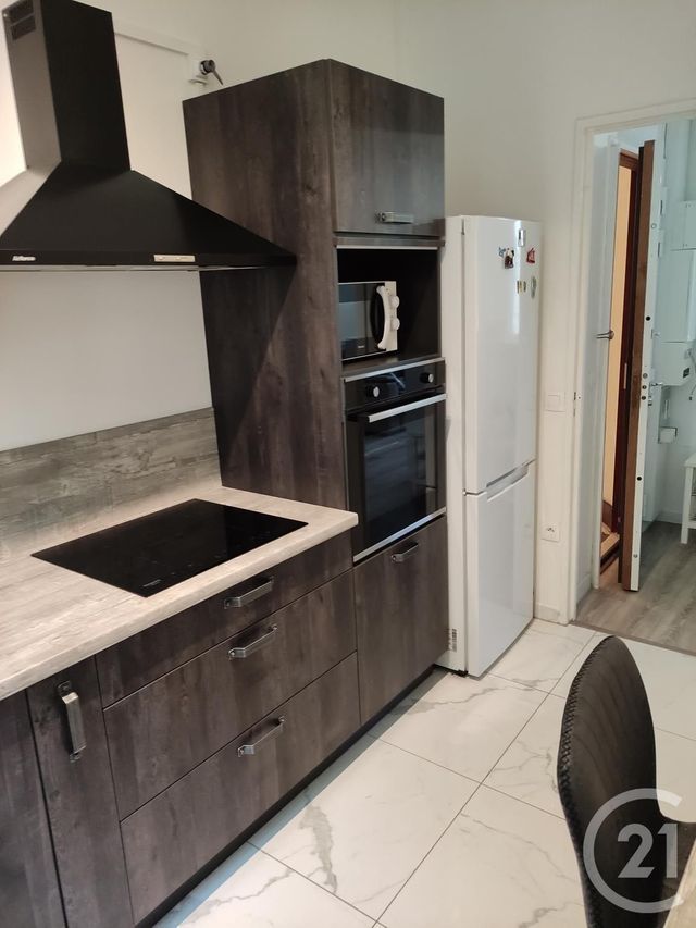 Afficher la photo en grand Appartement F4 à louer - 4 pièces - 72.2 m2 - MAISONS LAFFITTE - 78 - ILE-DE-FRANCE - Century 21 Laffitte Immobilier