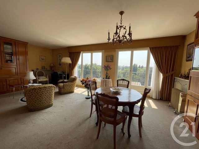 Afficher la photo en grand Appartement F3 à vendre - 3 pièces - 69.11 m2 - MAISONS LAFFITTE - 78 - ILE-DE-FRANCE - Century 21 Laffitte Immobilier