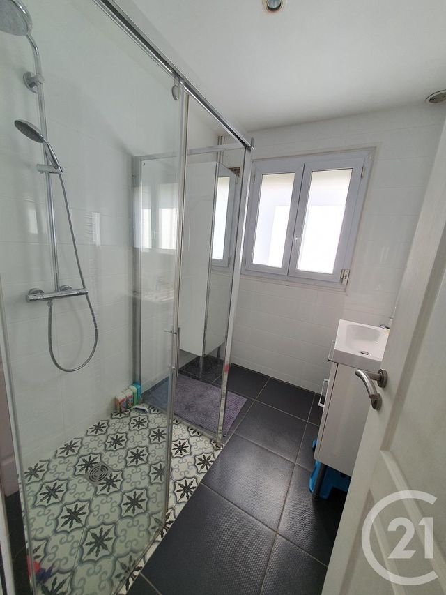 maison à vendre - 8 pièces - 156.0 m2 - LE MESNIL LE ROI - 78 - ILE-DE-FRANCE - Century 21 Laffitte Immobilier maison à vendre - 8 pièces - 156.0 m2 - LE MESNIL LE ROI - 78 - ILE-DE-FRANCE - Century 21 Laffitte Immobilier