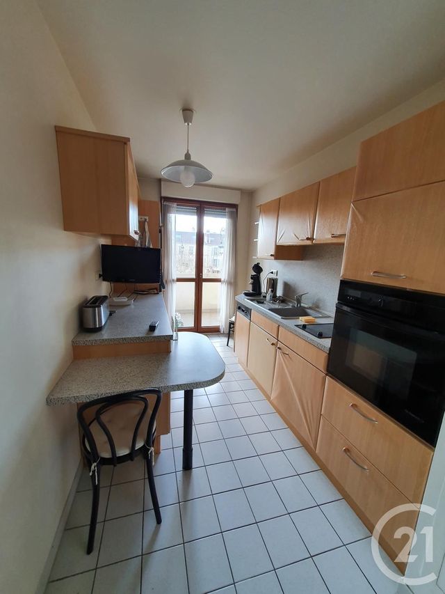 Afficher la photo en grand appartement à vendre - 4 pièces - 88.79 m2 - MAISONS LAFFITTE - 78 - ILE-DE-FRANCE - Century 21 Laffitte Immobilier