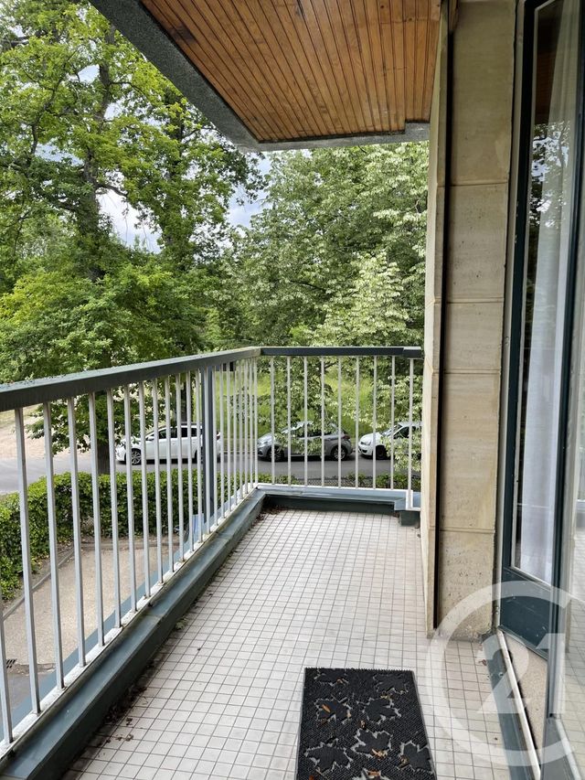 Appartement F5 à vendre - 5 pièces - 120.49 m2 - MAISONS LAFFITTE - 78 - ILE-DE-FRANCE - Century 21 Laffitte Immobilier Appartement F5 à vendre - 5 pièces - 120.49 m2 - MAISONS LAFFITTE - 78 - ILE-DE-FRANCE - Century 21 Laffitte Immobilier