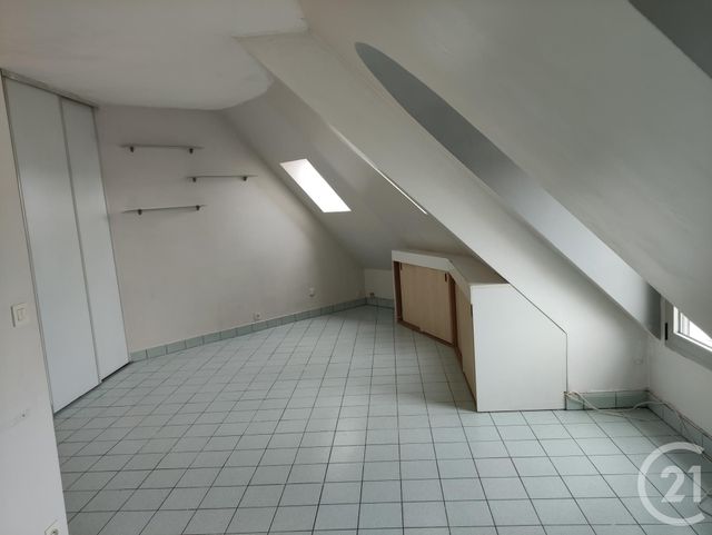 Studio à vendre - 1 pièce - 25.3 m2 - MAISONS LAFFITTE - 78 - ILE-DE-FRANCE - Century 21 Laffitte Immobilier Studio à vendre - 1 pièce - 25.3 m2 - MAISONS LAFFITTE - 78 - ILE-DE-FRANCE - Century 21 Laffitte Immobilier