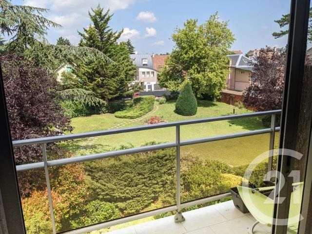Afficher la photo en grand Appartement F5 à vendre - 5 pièces - 95.5 m2 - MAISONS LAFFITTE - 78 - ILE-DE-FRANCE - Century 21 Laffitte Immobilier