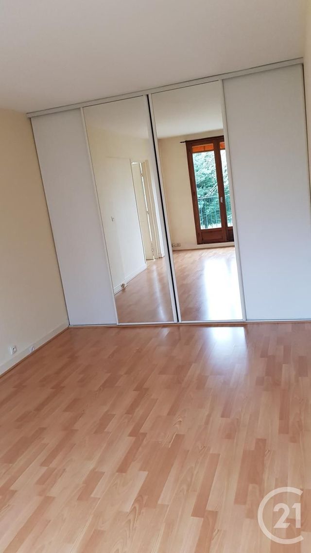 Afficher la photo en grand Appartement F2 à louer - 2 pièces - 53.47 m2 - MAISONS LAFFITTE - 78 - ILE-DE-FRANCE - Century 21 Laffitte Immobilier