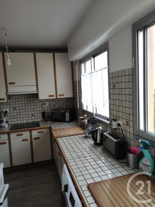 Afficher la photo en grand Appartement F3 à louer - 3 pièces - 80.0 m2 - MAISONS LAFFITTE - 78 - ILE-DE-FRANCE - Century 21 Laffitte Immobilier