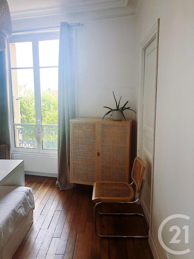 Afficher la photo en grand Appartement F4 à vendre - 4 pièces - 65.44 m2 - MAISONS LAFFITTE - 78 - ILE-DE-FRANCE - Century 21 Laffitte Immobilier