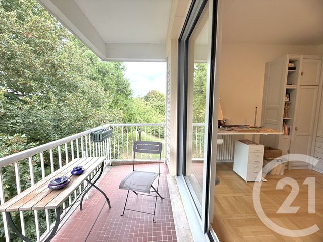 Afficher la photo en grand Appartement F5 à vendre - 5 pièces - 122.83 m2 - LE MESNIL LE ROI - 78 - ILE-DE-FRANCE - Century 21 Laffitte Immobilier