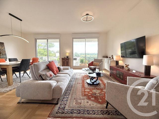 Afficher la photo en grand Appartement F5 à vendre - 5 pièces - 122.83 m2 - LE MESNIL LE ROI - 78 - ILE-DE-FRANCE - Century 21 Laffitte Immobilier