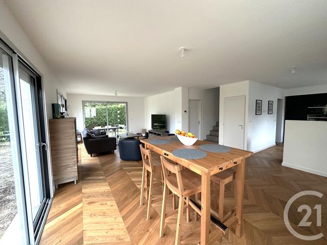  - LE MESNIL LE ROI - 