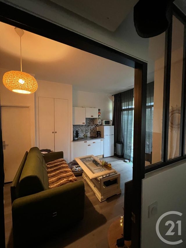 Appartement T2 à louer - 2 pièces - 27.01 m2 - MAISONS LAFFITTE - 78 - ILE-DE-FRANCE - Century 21 Laffitte Immobilier