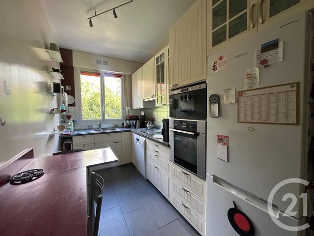 Afficher la photo en grand Appartement F5 à vendre - 5 pièces - 108.0 m2 - LE MESNIL LE ROI - 78 - ILE-DE-FRANCE - Century 21 Laffitte Immobilier