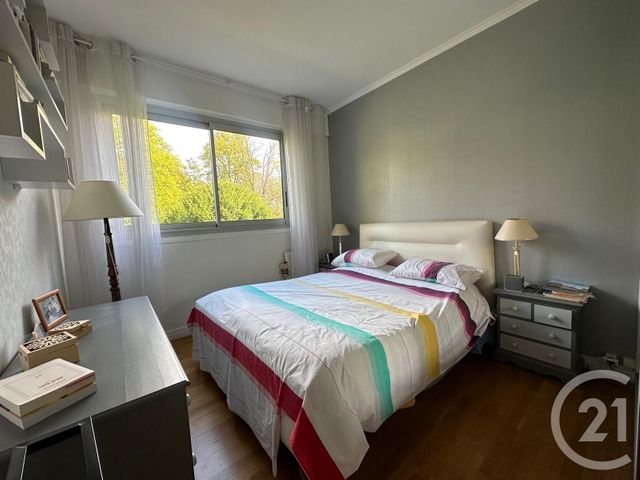 Afficher la photo en grand Appartement F5 à vendre - 5 pièces - 108.0 m2 - LE MESNIL LE ROI - 78 - ILE-DE-FRANCE - Century 21 Laffitte Immobilier