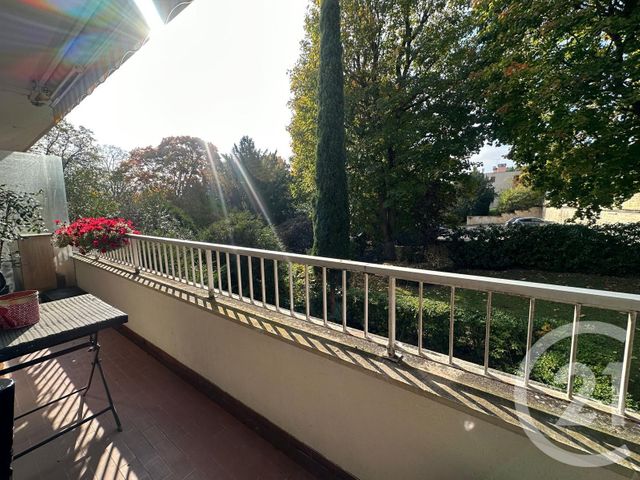 Afficher la photo en grand Appartement F5 à vendre - 5 pièces - 108.0 m2 - LE MESNIL LE ROI - 78 - ILE-DE-FRANCE - Century 21 Laffitte Immobilier