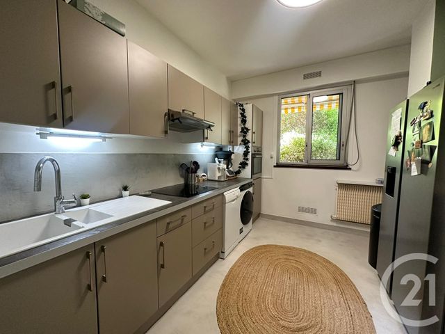 Afficher la photo en grand Appartement F2 à vendre - 2 pièces - 65.0 m2 - LE MESNIL LE ROI - 78 - ILE-DE-FRANCE - Century 21 Laffitte Immobilier