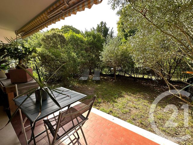 Appartement F2 à vendre - 2 pièces - 65.0 m2 - LE MESNIL LE ROI - 78 - ILE-DE-FRANCE - Century 21 Laffitte Immobilier