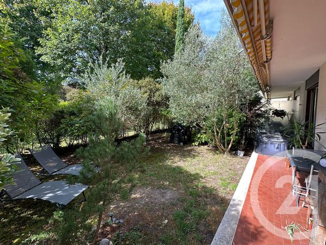 Afficher la photo en grand Appartement F2 à vendre - 2 pièces - 65.0 m2 - LE MESNIL LE ROI - 78 - ILE-DE-FRANCE - Century 21 Laffitte Immobilier