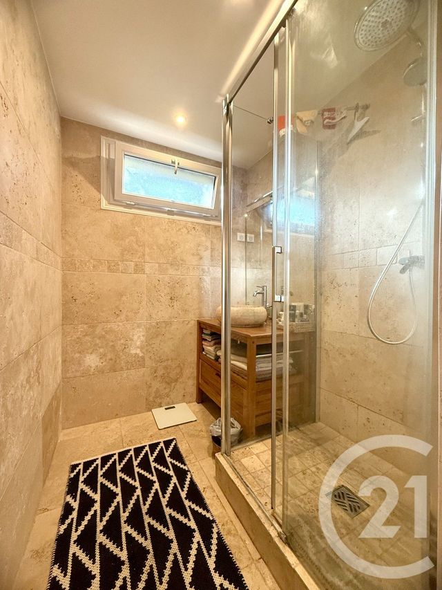 Afficher la photo en grand Appartement F3 à vendre - 3 pièces - 70.0 m2 - MAISONS LAFFITTE - 78 - ILE-DE-FRANCE - Century 21 Laffitte Immobilier