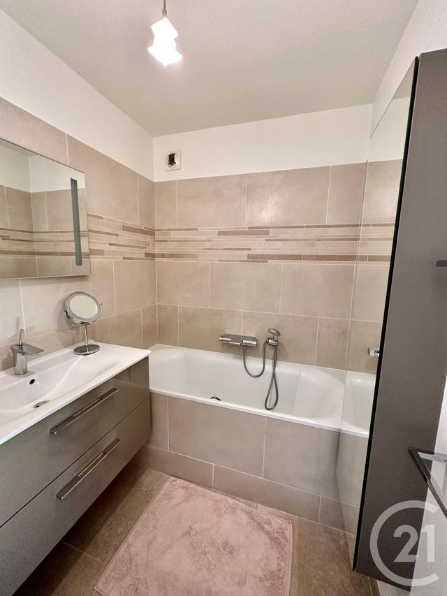 Appartement F4 à vendre - 4 pièces - 81.02 m2 - MAISONS LAFFITTE - 78 - ILE-DE-FRANCE - Century 21 Laffitte Immobilier