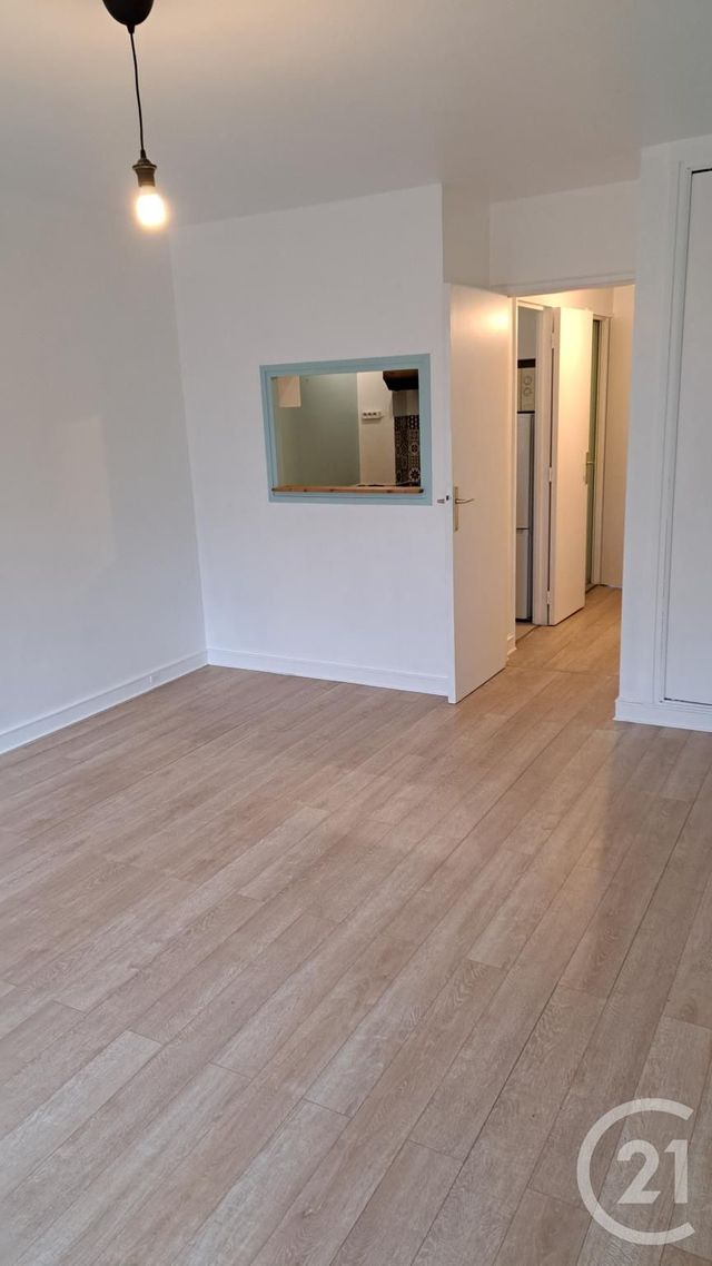 Appartement Autre à louer - 2 pièces - 40.0 m2 - MAISONS LAFFITTE - 78 - ILE-DE-FRANCE - Century 21 Laffitte Immobilier