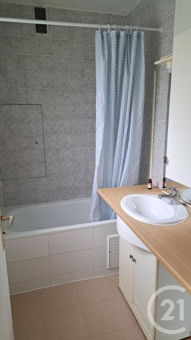 Appartement Autre à louer - 2 pièces - 40.0 m2 - MAISONS LAFFITTE - 78 - ILE-DE-FRANCE - Century 21 Laffitte Immobilier