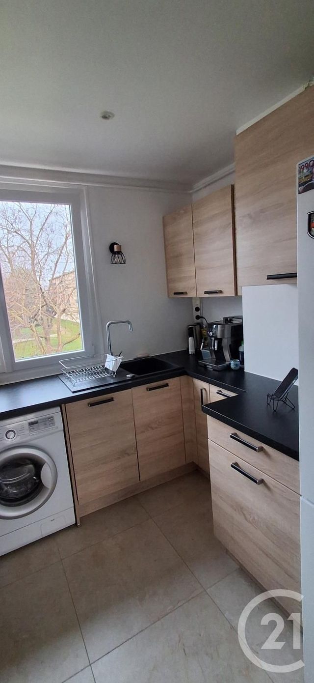 Appartement F3 à louer - 3 pièces - 52.92 m2 - MAISONS LAFFITTE - 78 - ILE-DE-FRANCE - Century 21 Laffitte Immobilier