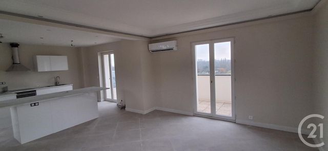 Appartement F5 à louer LE MESNIL LE ROI