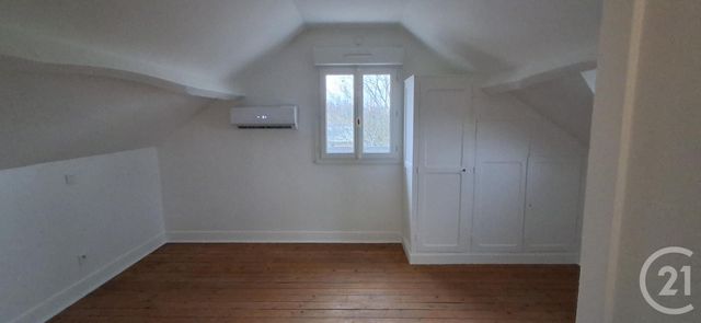 Appartement F5 à louer - 5 pièces - 135.33 m2 - LE MESNIL LE ROI - 78 - ILE-DE-FRANCE - Century 21 Laffitte Immobilier