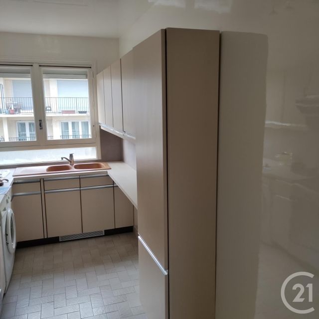 Appartement F3 à louer - 3 pièces - 69.11 m2 - MAISONS LAFFITTE - 78 - ILE-DE-FRANCE - Century 21 Laffitte Immobilier