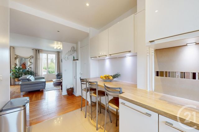 Appartement F5 à vendre - 5 pièces - 108.0 m2 - MAISONS LAFFITTE - 78 - ILE-DE-FRANCE - Century 21 Laffitte Immobilier