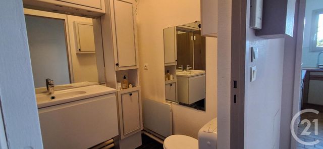 Appartement Studio à louer - 1 pièce - 28.0 m2 - MAISONS LAFFITTE - 78 - ILE-DE-FRANCE - Century 21 Laffitte Immobilier