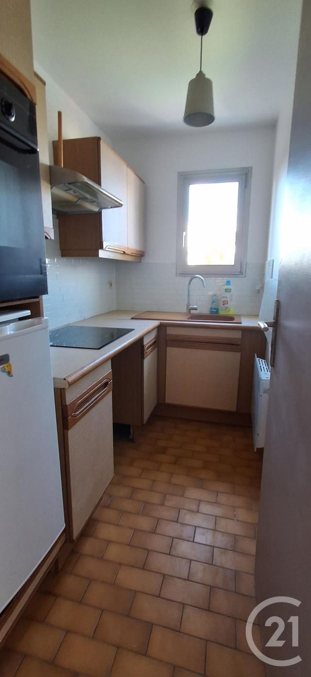 Appartement Studio à louer - 1 pièce - 28.0 m2 - MAISONS LAFFITTE - 78 - ILE-DE-FRANCE - Century 21 Laffitte Immobilier