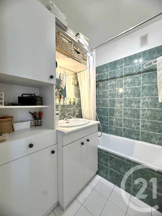 Appartement F3 à vendre - 3 pièces - 56.81 m2 - MAISONS LAFFITTE - 78 - ILE-DE-FRANCE - Century 21 Laffitte Immobilier