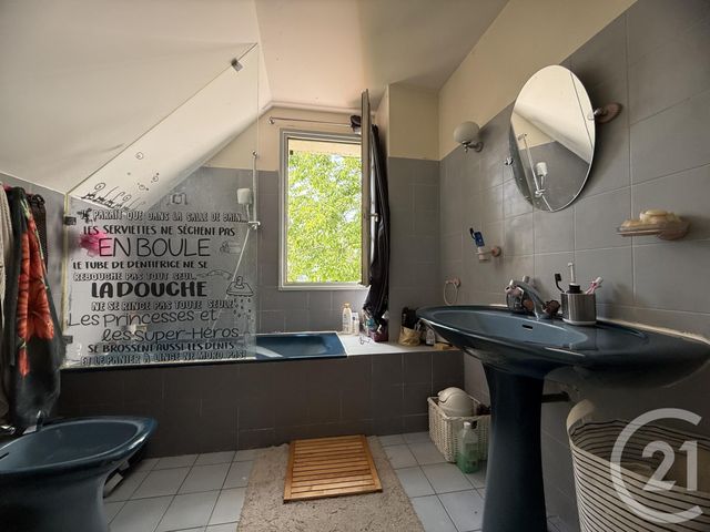 maison à louer - 6 pièces - 122.26 m2 - MAISONS LAFFITTE - 78 - ILE-DE-FRANCE - Century 21 Laffitte Immobilier