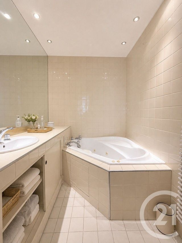 Appartement F3 à vendre - 3 pièces - 92.42 m2 - MAISONS LAFFITTE - 78 - ILE-DE-FRANCE - Century 21 Laffitte Immobilier