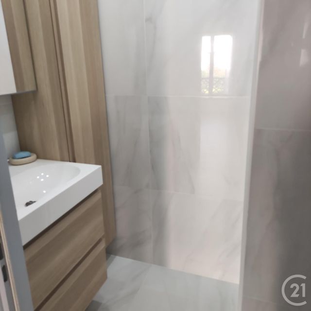 Appartement F4 à louer - 4 pièces - 87.59 m2 - MAISONS LAFFITTE - 78 - ILE-DE-FRANCE - Century 21 Laffitte Immobilier