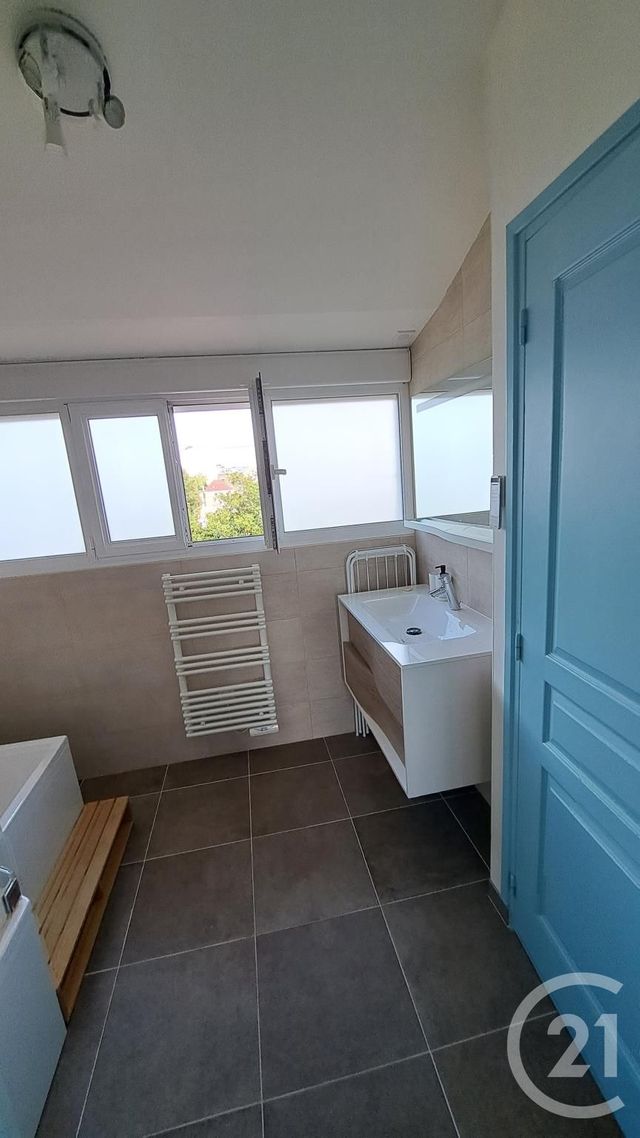 Appartement F2 à louer - 2 pièces - 48.39 m2 - MAISONS LAFFITTE - 78 - ILE-DE-FRANCE - Century 21 Laffitte Immobilier